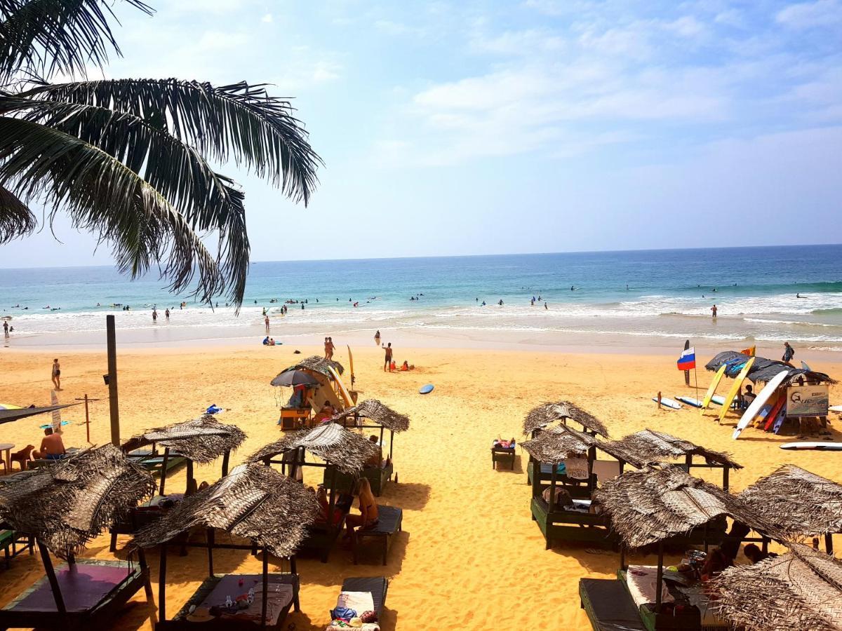Drifters Hotel & Beach Restaurant Хиккадува Экстерьер фото